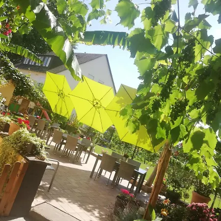 - Rheingauer Hof Panzió 3*