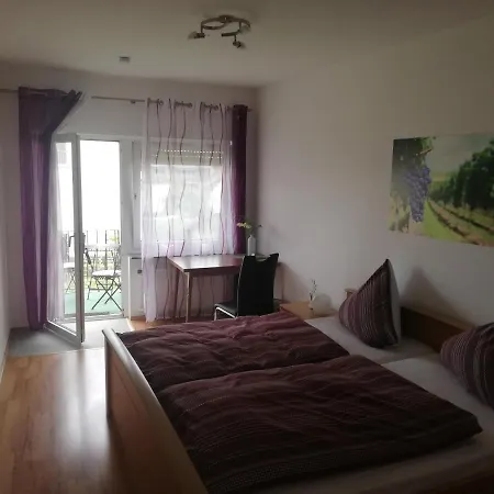 Bed and Breakfast - Rheingauer Hof Oestrich-Winkel