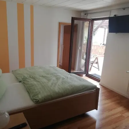 Bed and Breakfast - Rheingauer Hof Oestrich-Winkel