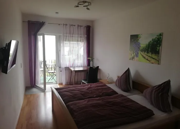 Frühstückspension - Rheingauer Hof Oestrich-Winkel