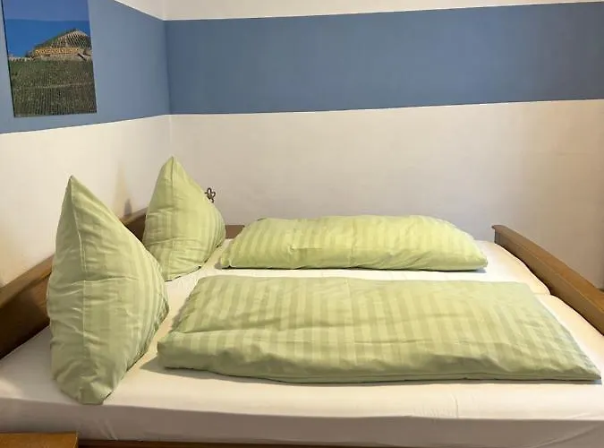 - Rheingauer Hof Frühstückspension 3*